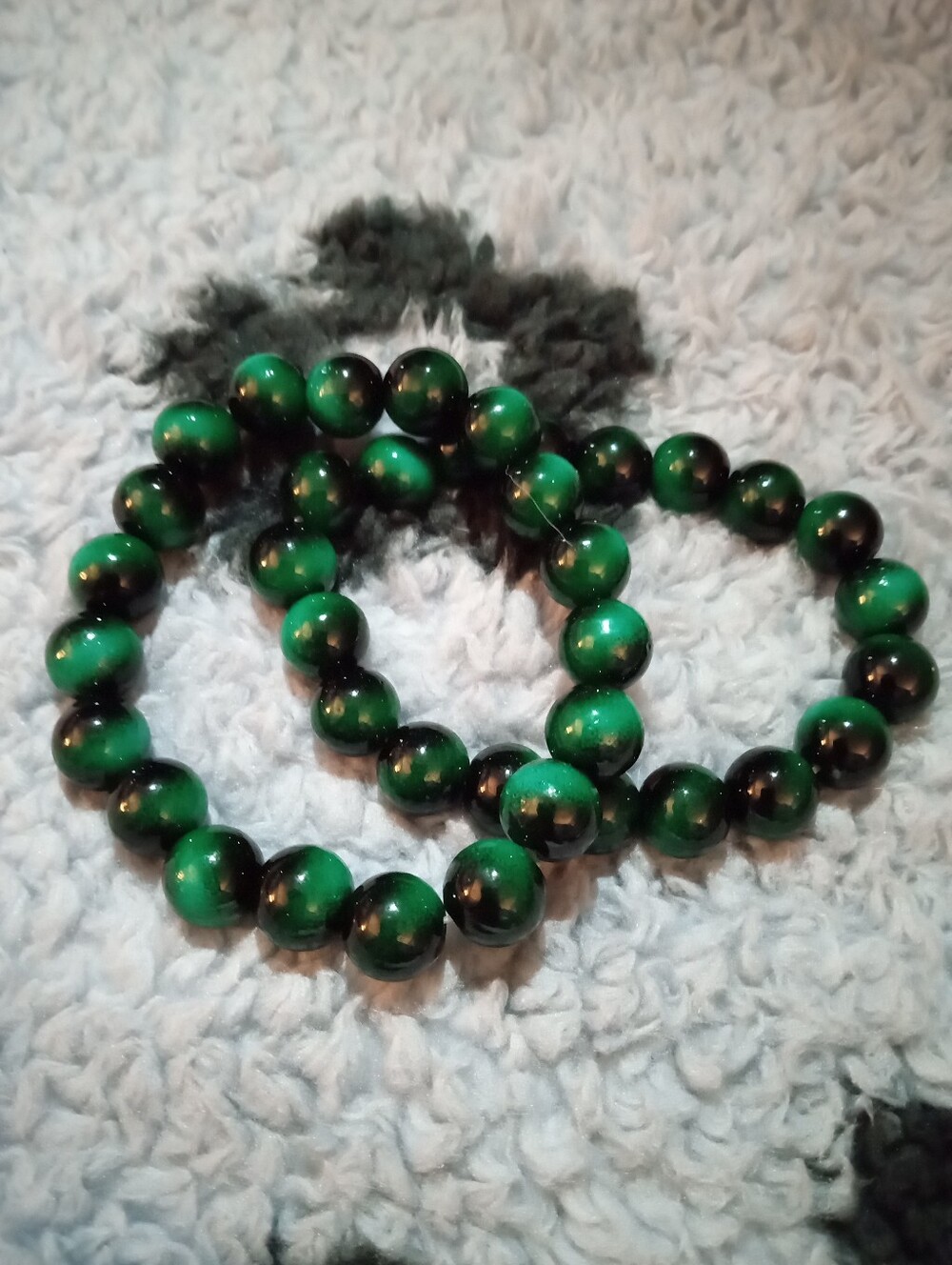 MALACHITE AND ONYX BEAD BRACELET SET OF TWO RARE FIND